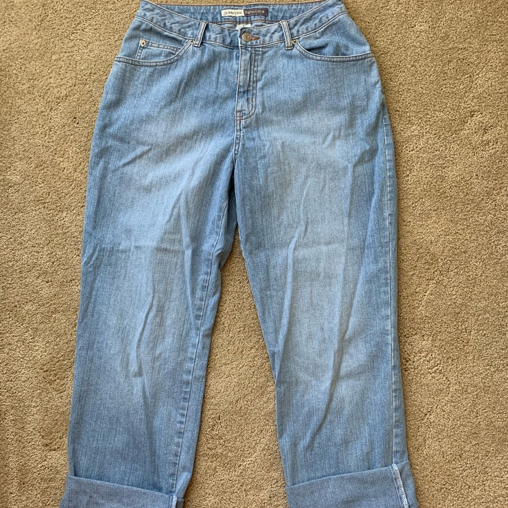 🌼St. Johns Bay Relaxed Fit High-Rise Jeans Size 4